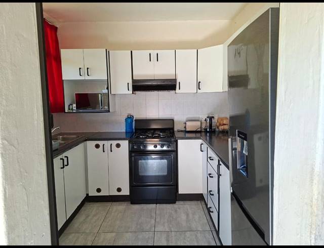 2 BEDROOM APARTMENT FOR SALE IN PARADISE VALLEY